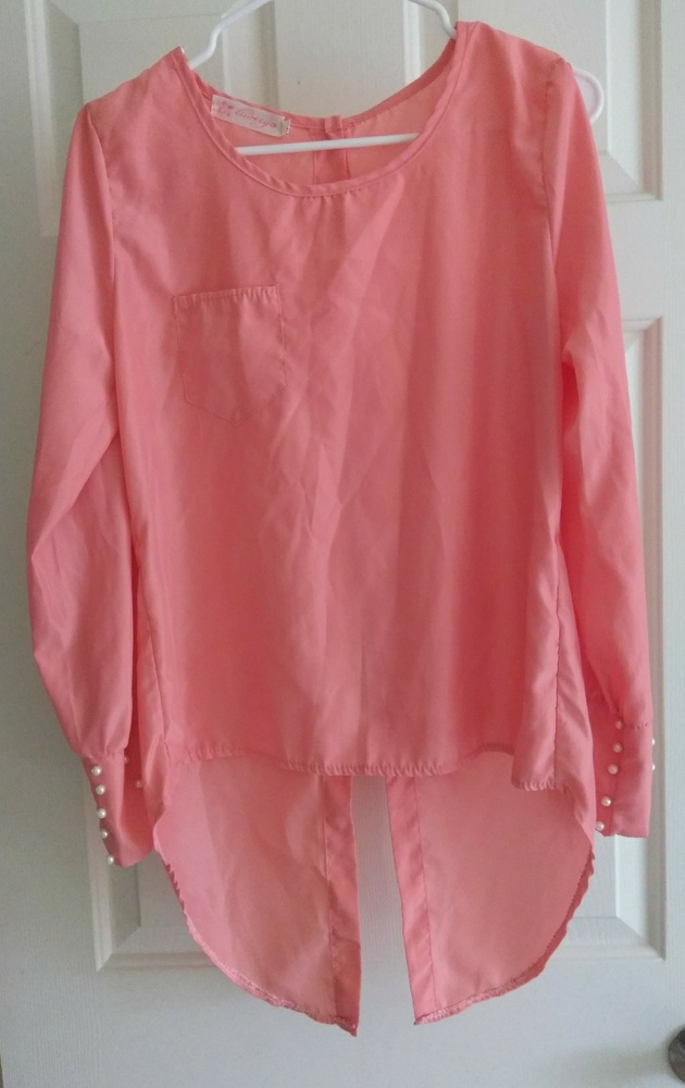 Women's clothing